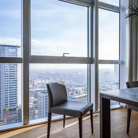 Apart-hotel Domux Torre Galfa Sky & Panoramic View Milão