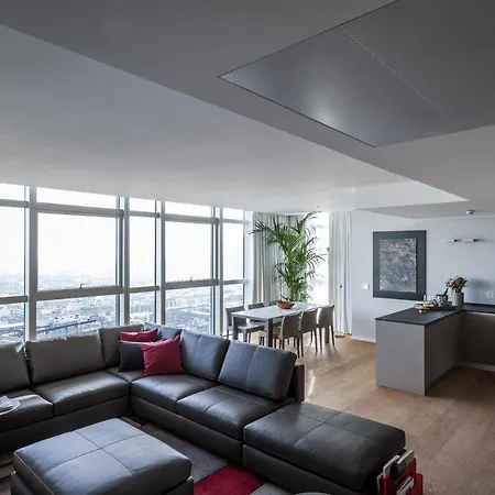 Domux Torre Galfa Sky & Panoramic View Milão