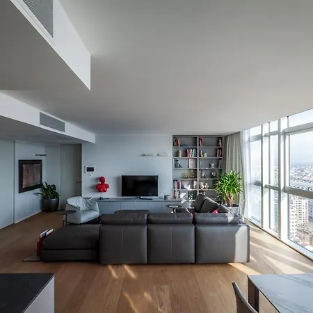 Domux Torre Galfa Sky & Panoramic View 2*